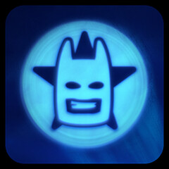 You're becoming quite a celebrity — official trophy icon for LEGO Batman: Legacy of the Dark Knight trophies (Bronze)